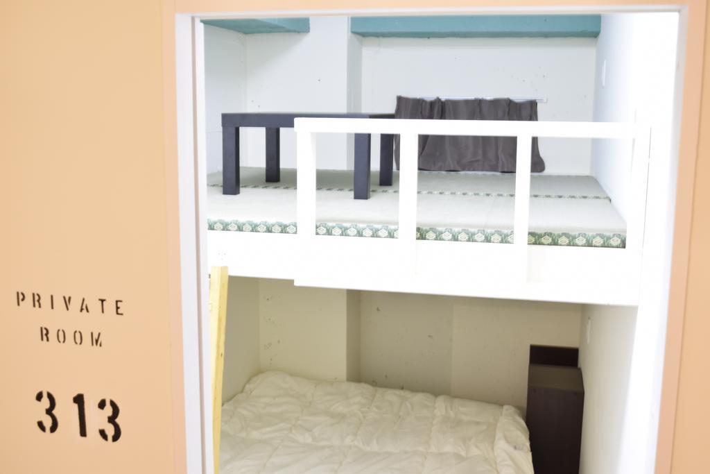 Iza Asakusa Guest House Tokyo prefektur Rum bild